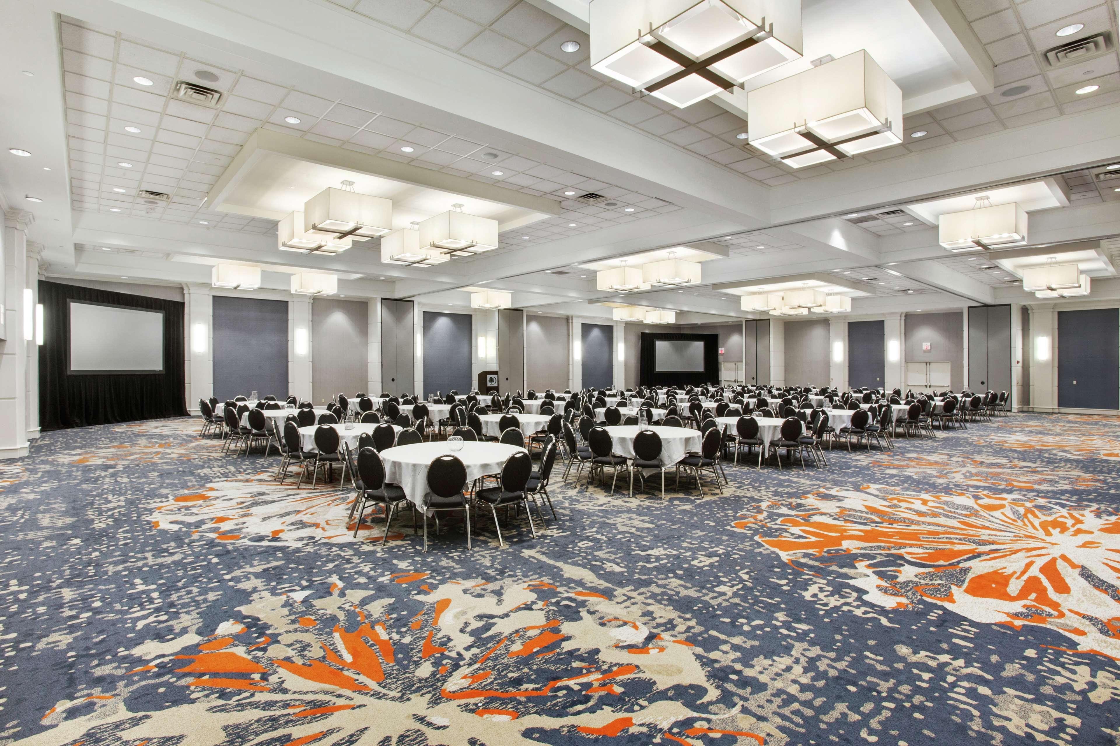 Doubletree By Hilton Little Rock Hotel Ngoại thất bức ảnh