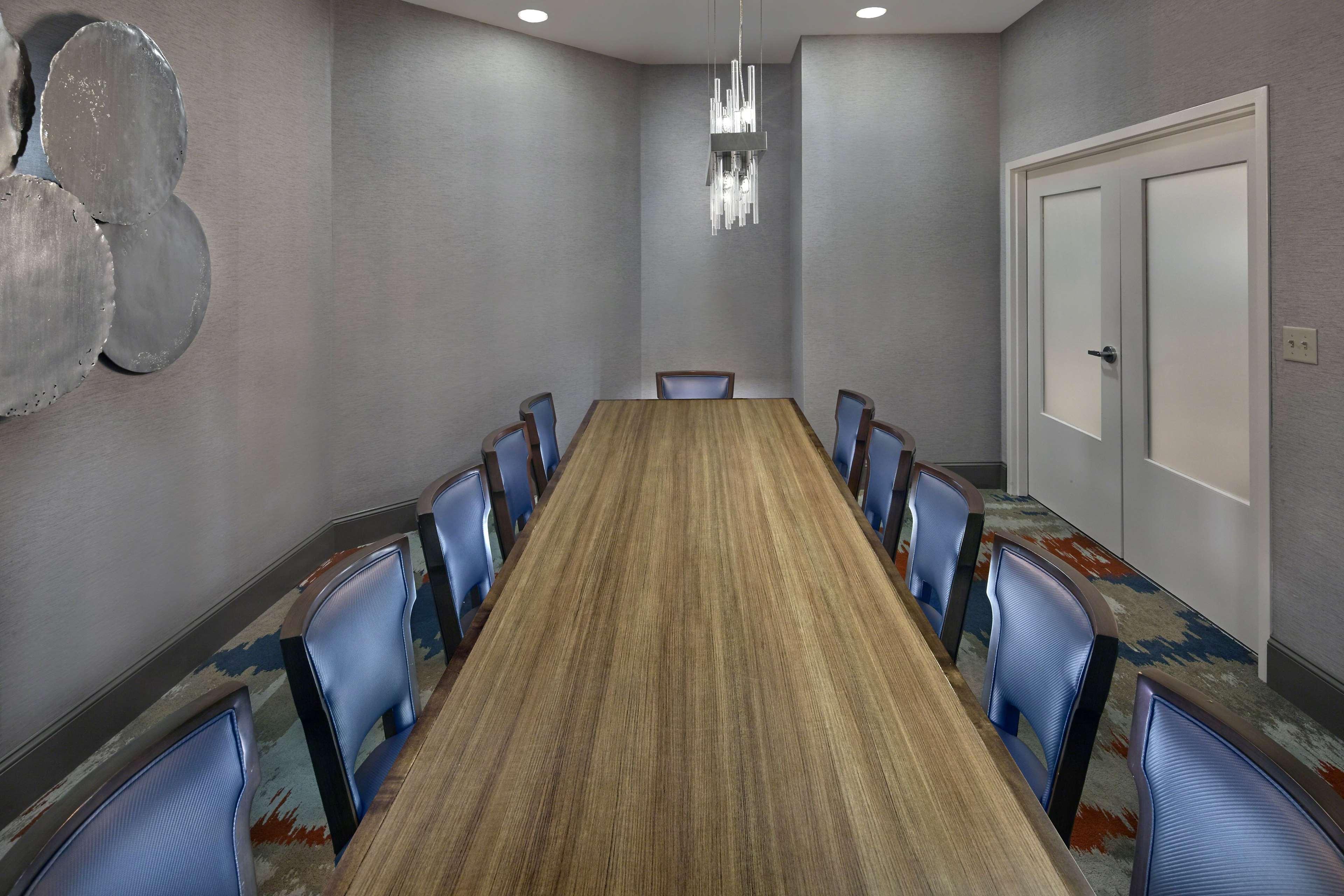 Doubletree By Hilton Little Rock Hotel Ngoại thất bức ảnh