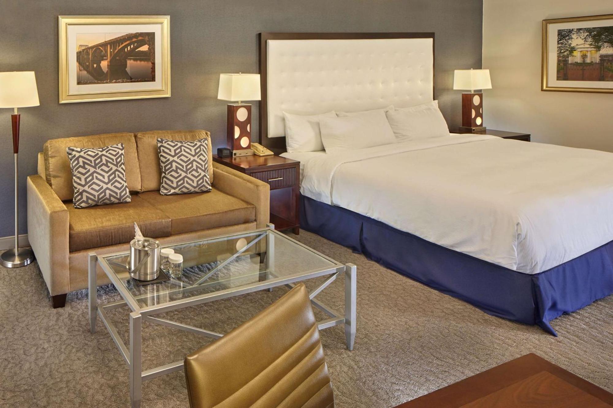 Doubletree By Hilton Little Rock Hotel Ngoại thất bức ảnh