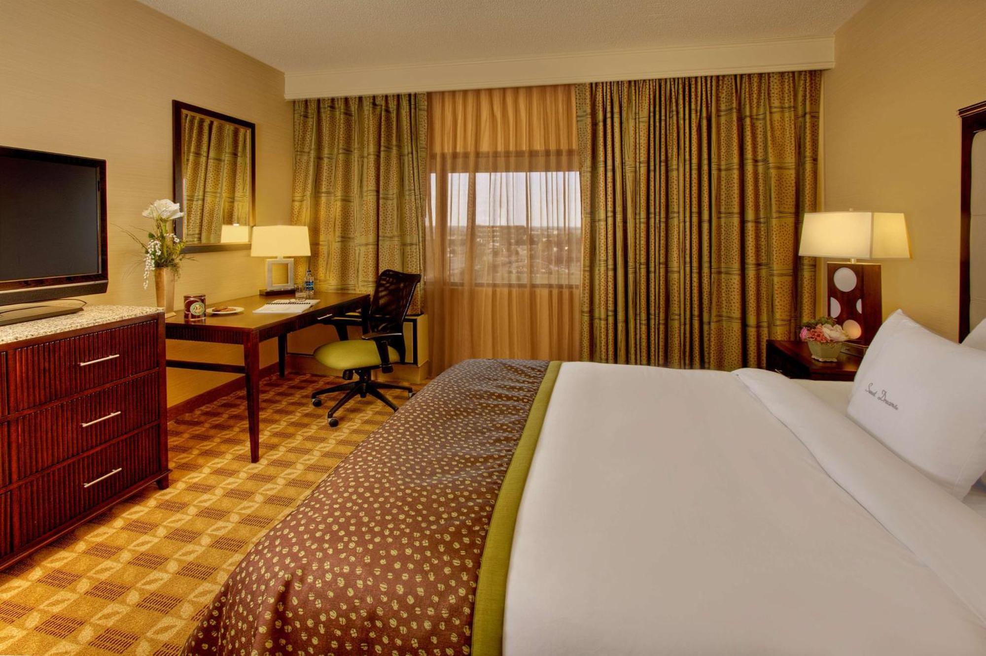 Doubletree By Hilton Little Rock Hotel Ngoại thất bức ảnh